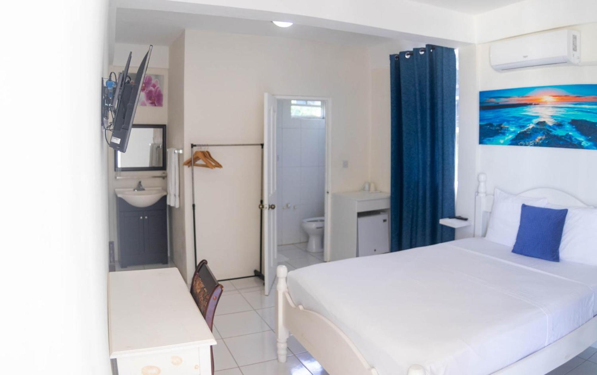 St. James Guesthouse 로조 외부 사진
